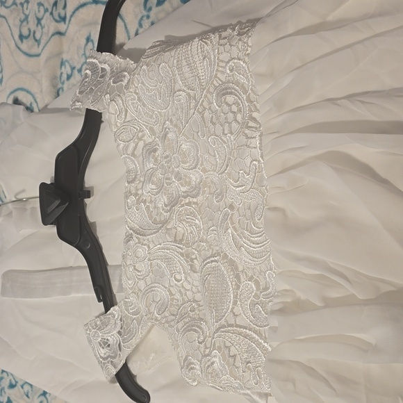 Girls Dress - Picture 5 of 6